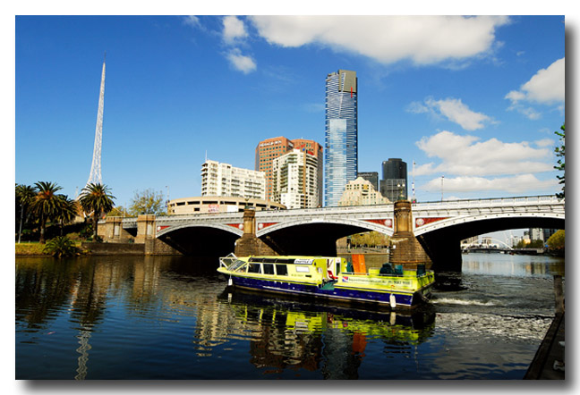(BAD-447) Melbourne – Victoria – Yarra River